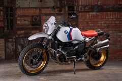 P90402064_lowRes_the-bmw-r-ninet-urba